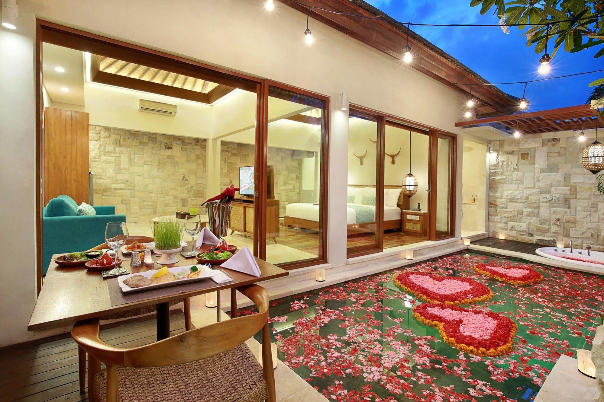 Aksari Villa Seminyak  Exterior photo